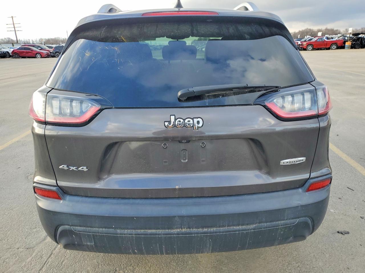 2019 Jeep Cherokee - Image 6
