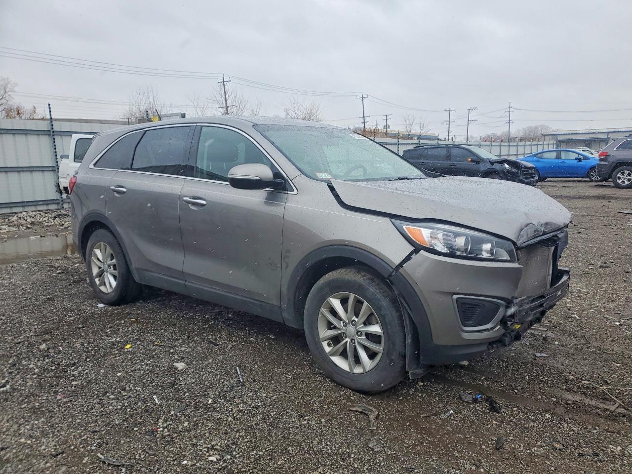 2016 Kia Sorento L - Image 4