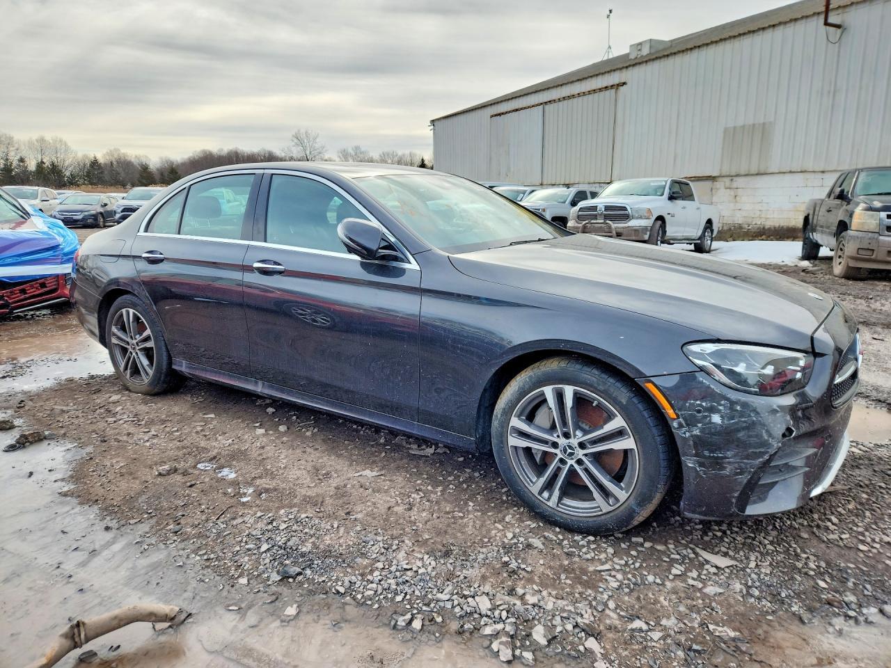 2022 Mercedes-Benz E 350 4Matic - Фото 4
