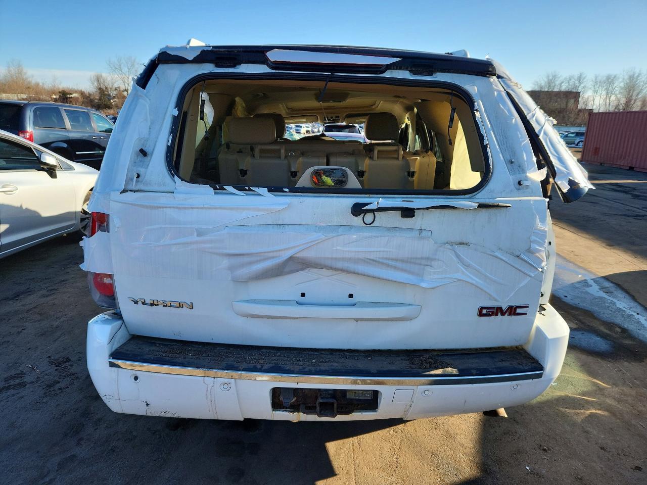 2007 GMC Yukon Denali - Image 6