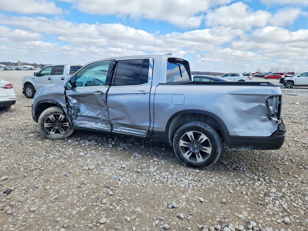 2019 Honda Ridgeline Rtl - Фото 2