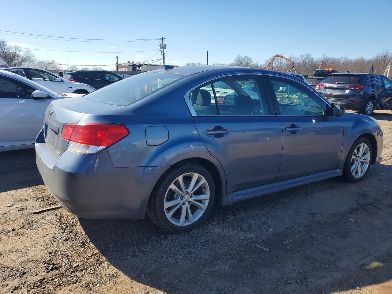 2014 Subaru Legacy 2.5I Premium - Фото 3