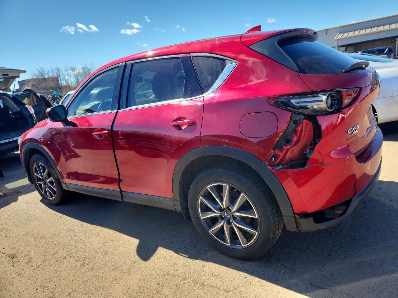 2017 Mazda Cx-5 Grand Touring - Image 2