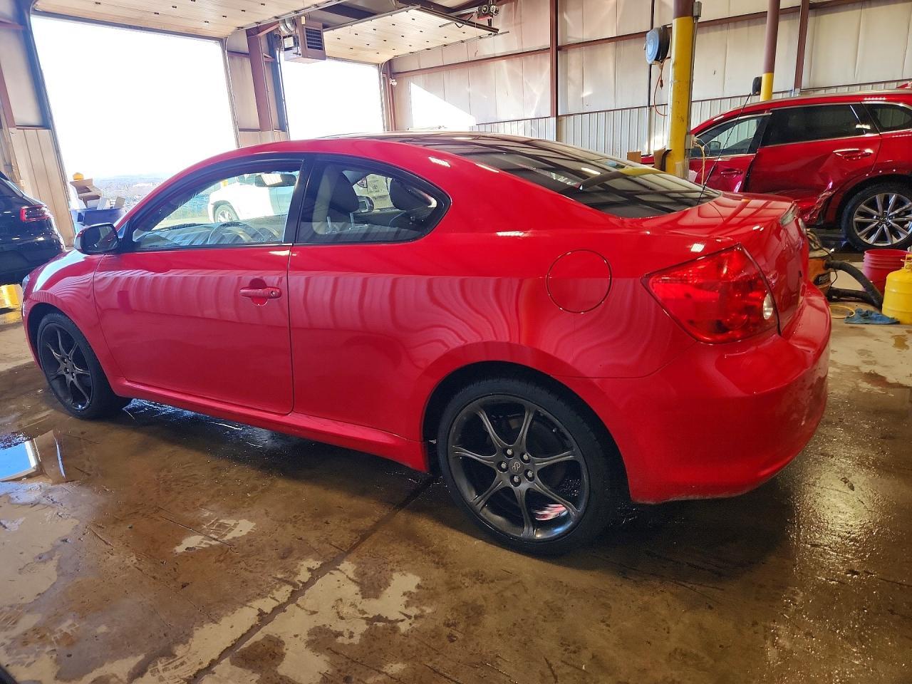 2005 Scion Tc Base - Фото 2