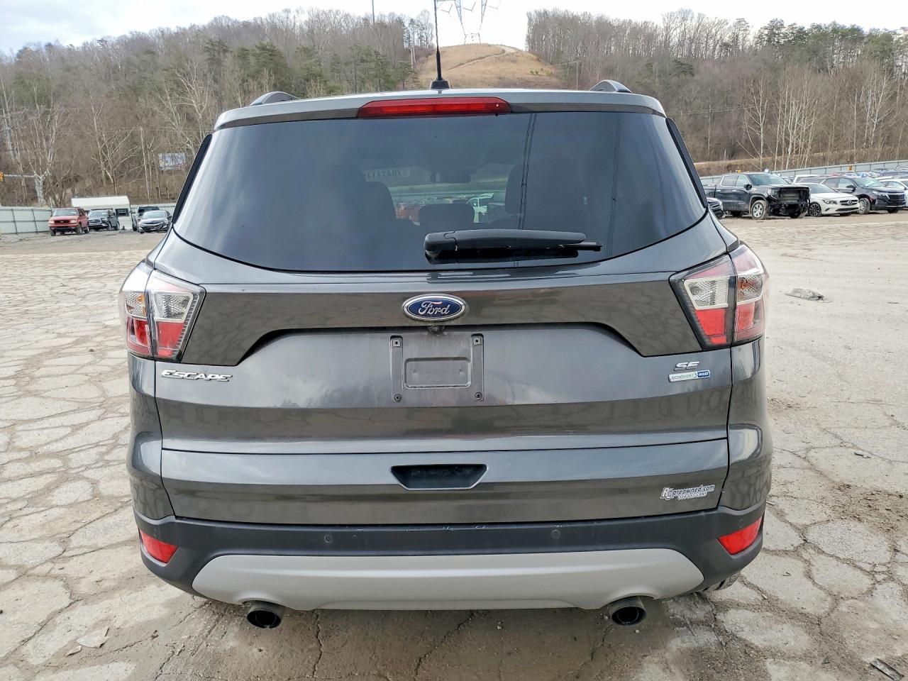 2017 Ford Escape Se - Фото 6