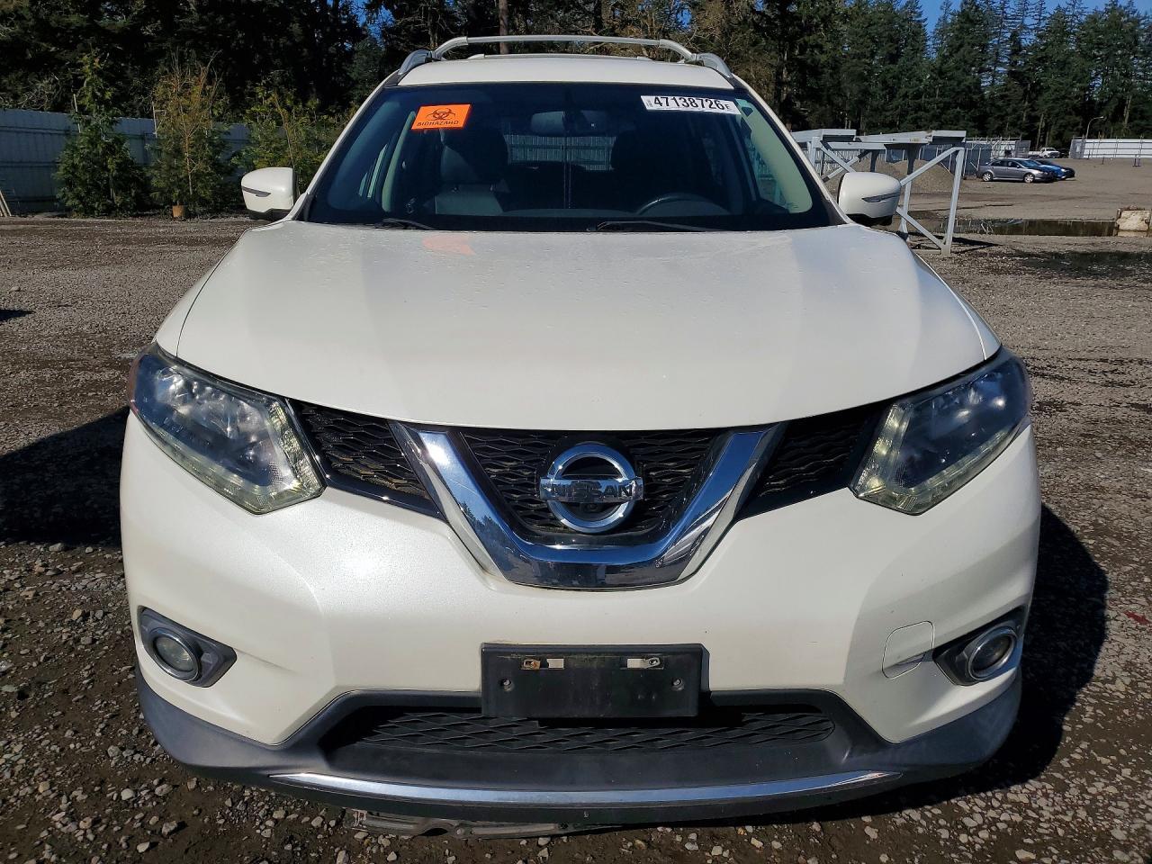 2015 Nissan Rogue - Image 5