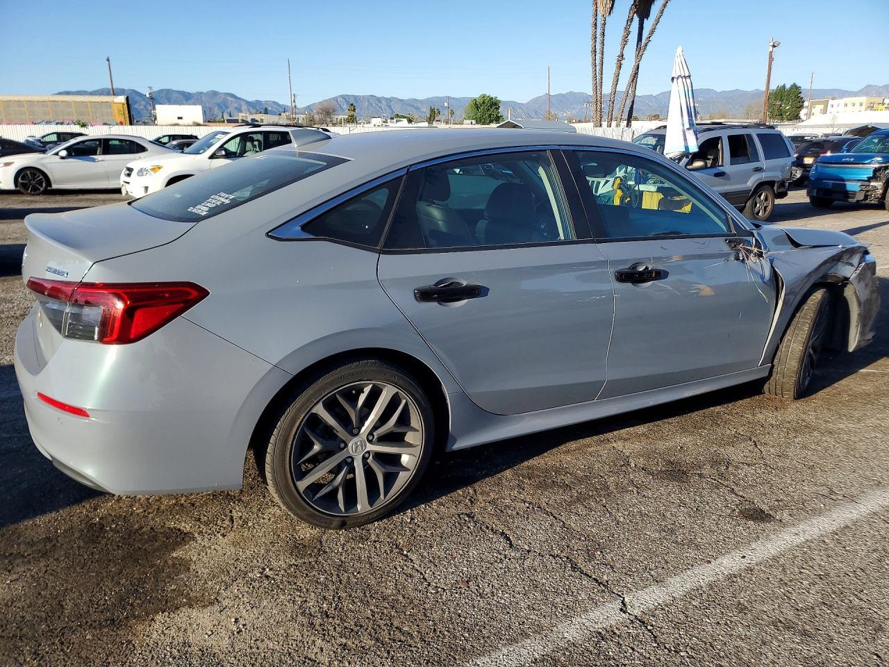 2024 Honda Civic Touring - Image 3