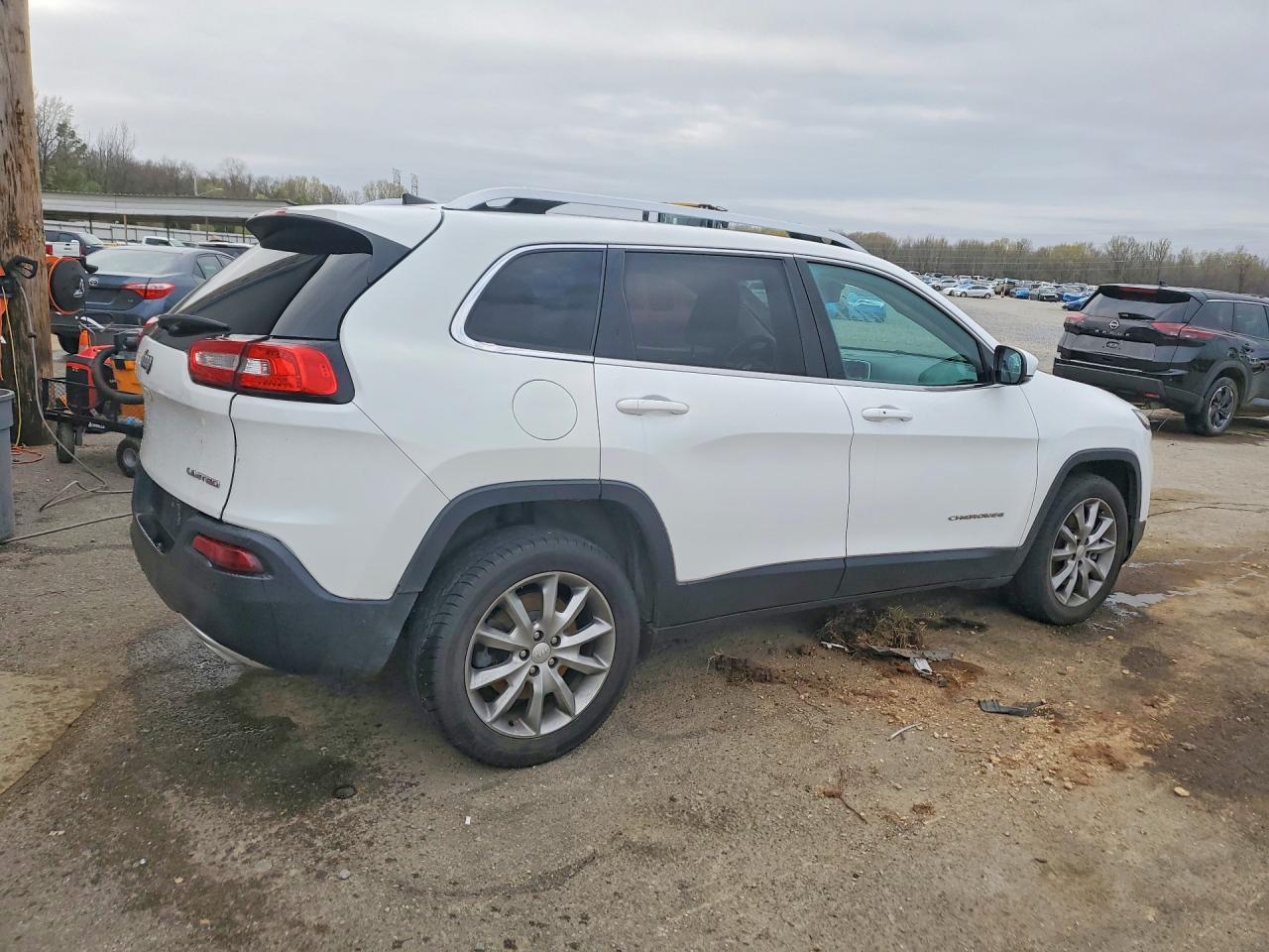 2018 Jeep Cherokee Limited - Image 3