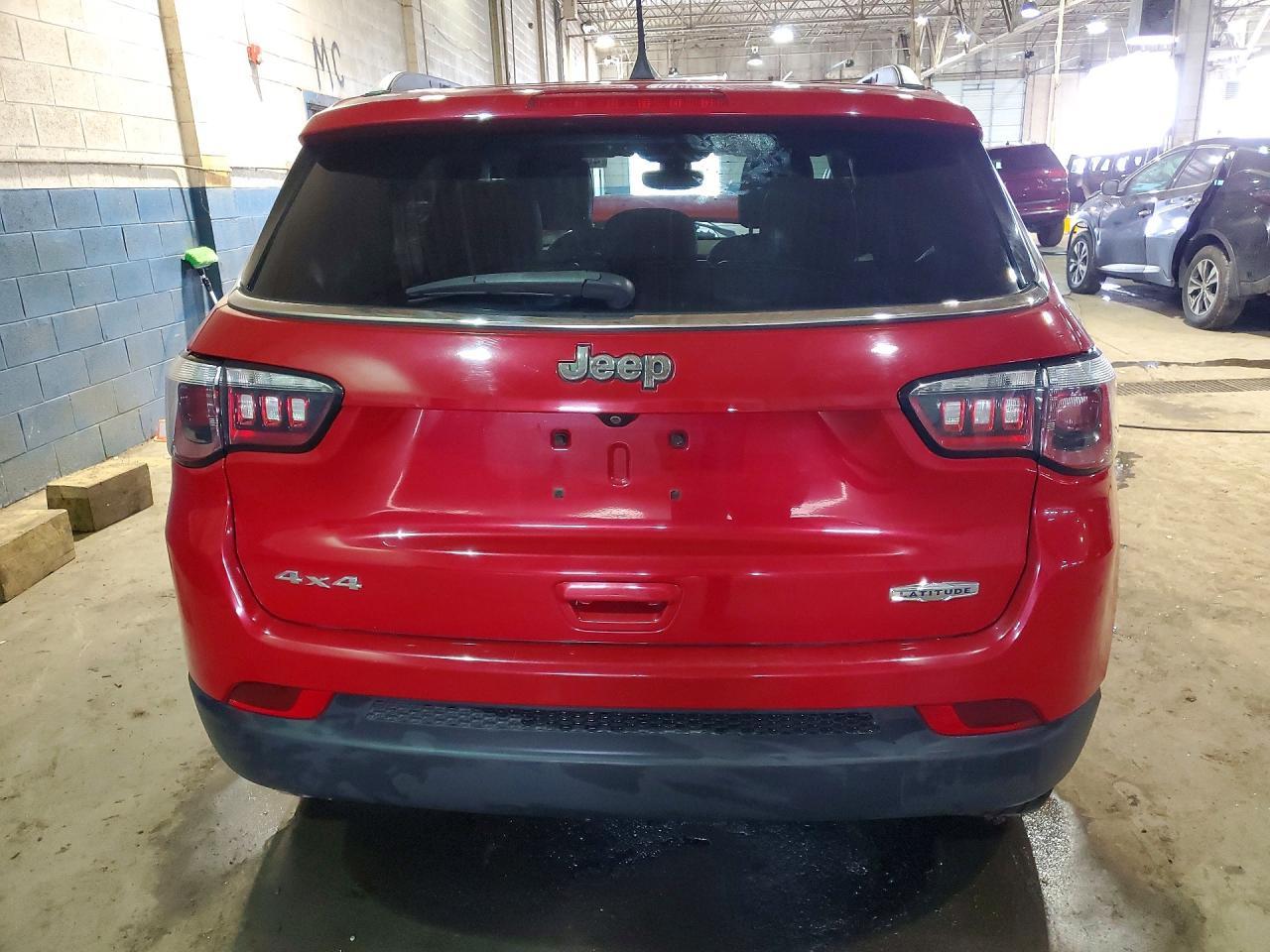 2018 Jeep Compass Latitude - Фото 6