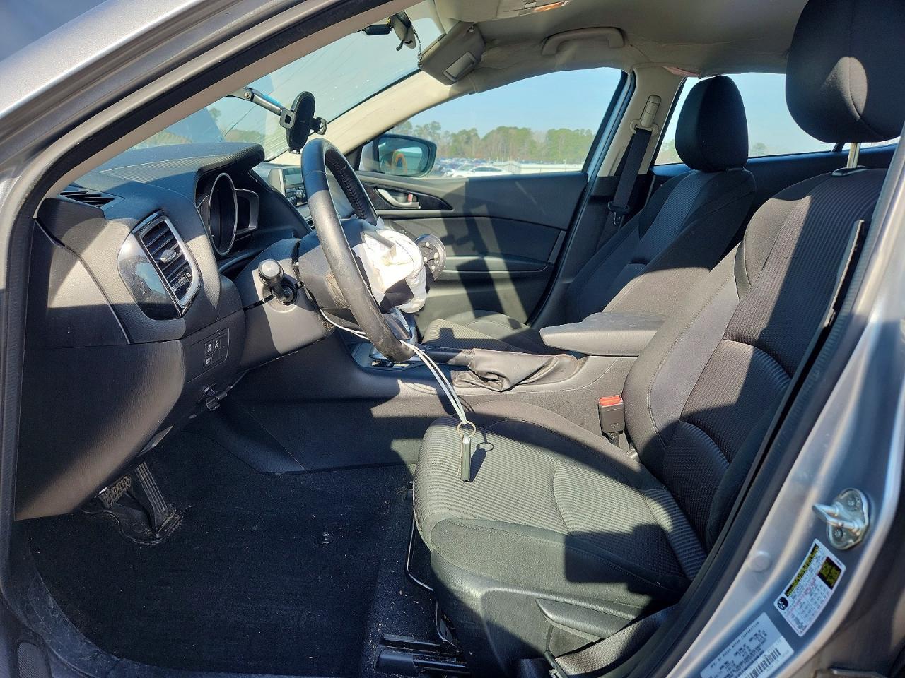 2014 Mazda 3 Touring - Image 7