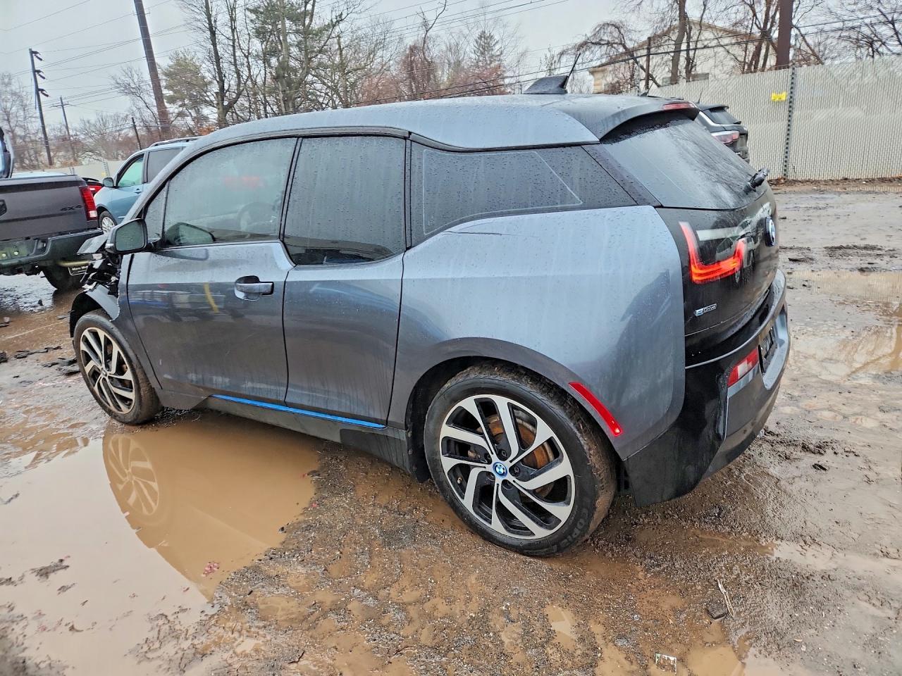 2017 BMW I3 Rex - Image 2