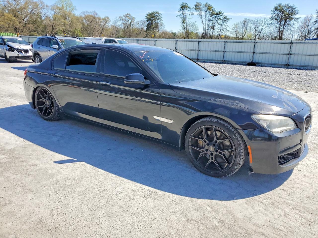 2014 BMW 750 Li - Image 4