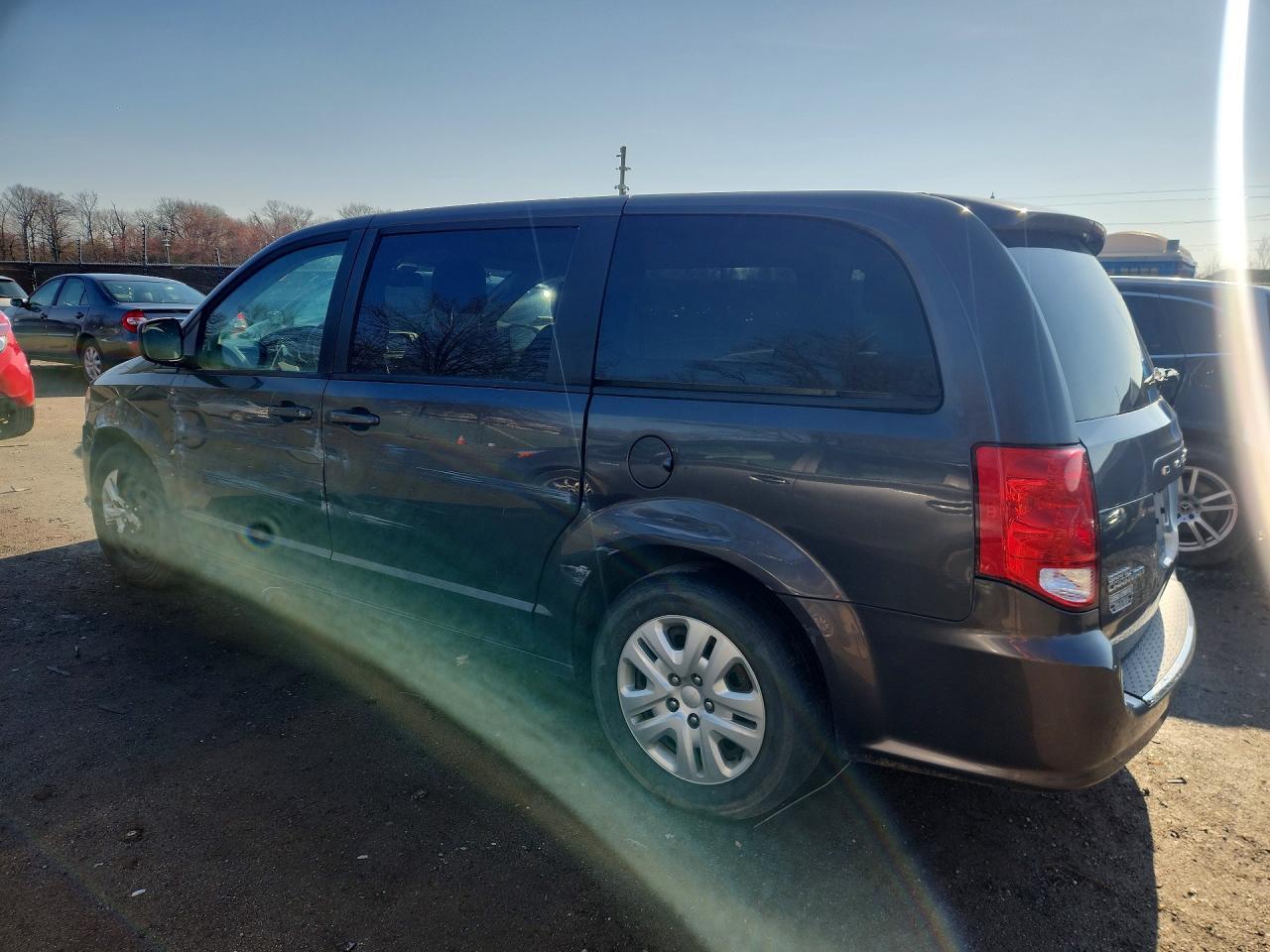 2018 Dodge Grand Caravan Se - Фото 2