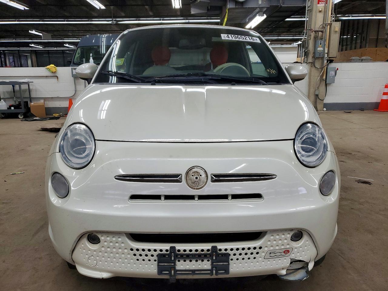 2013 Fiat 500 Electric - Фото 5