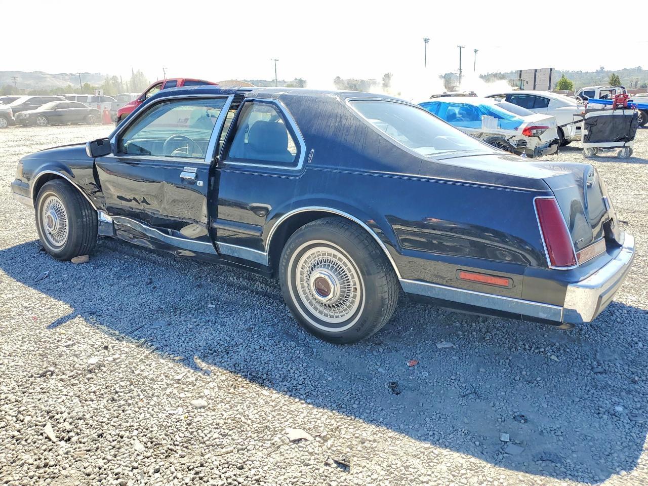 1986 Lincoln Mark Vii - Image 2