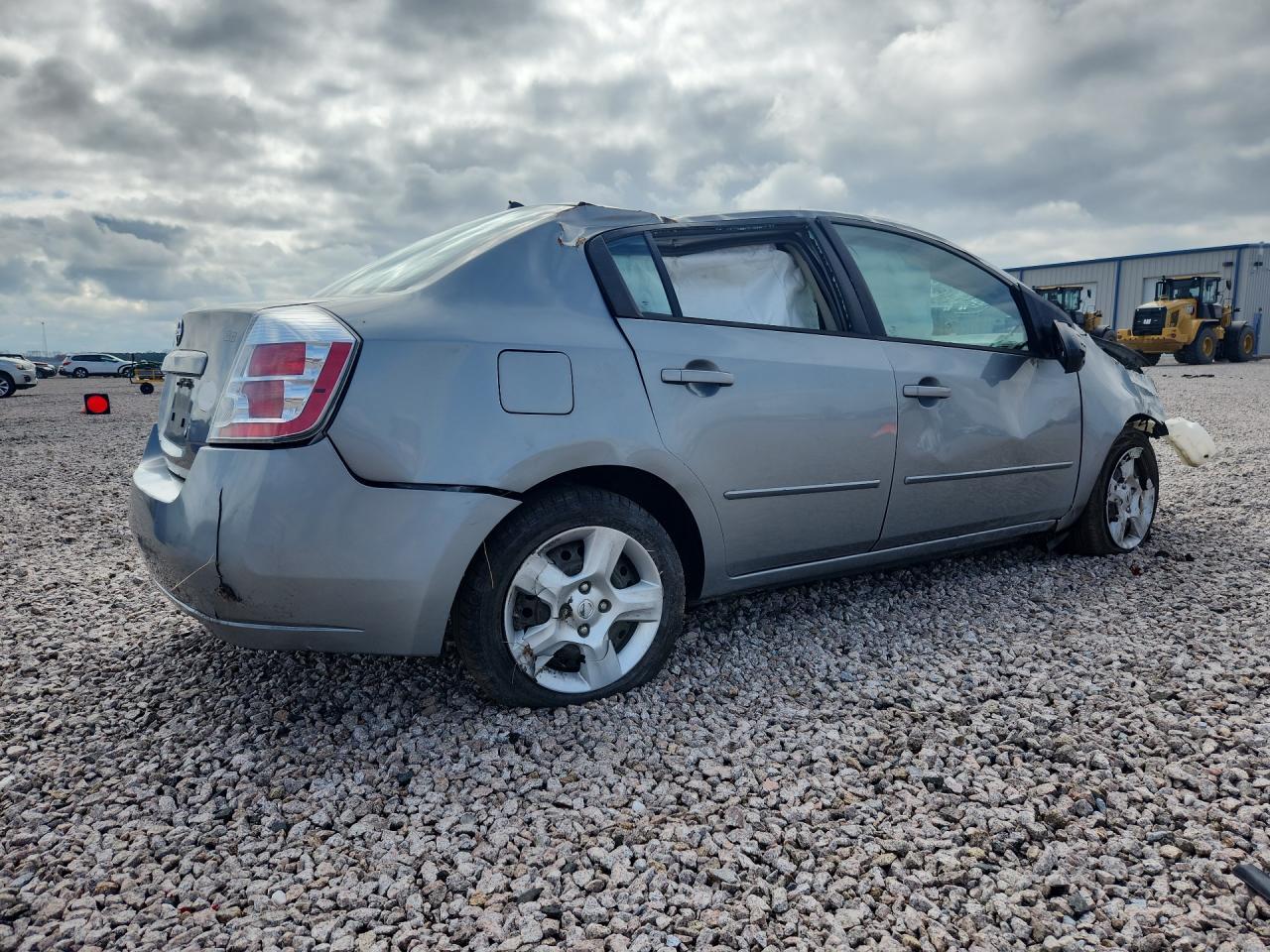 2009 Nissan Sentra 2.0 - Image 3