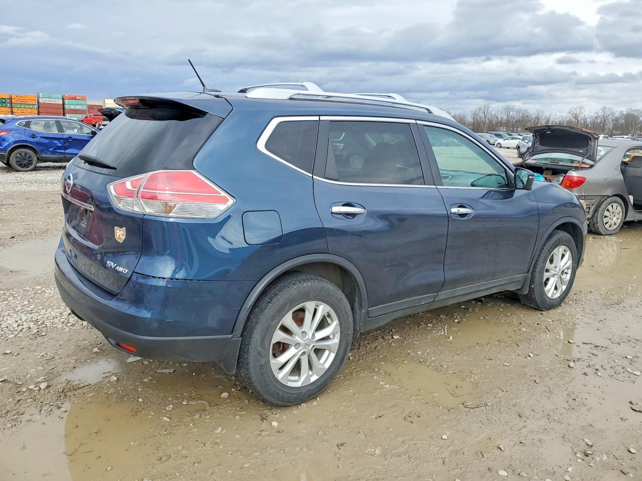 2016 Nissan Rogue Sv - Image 3