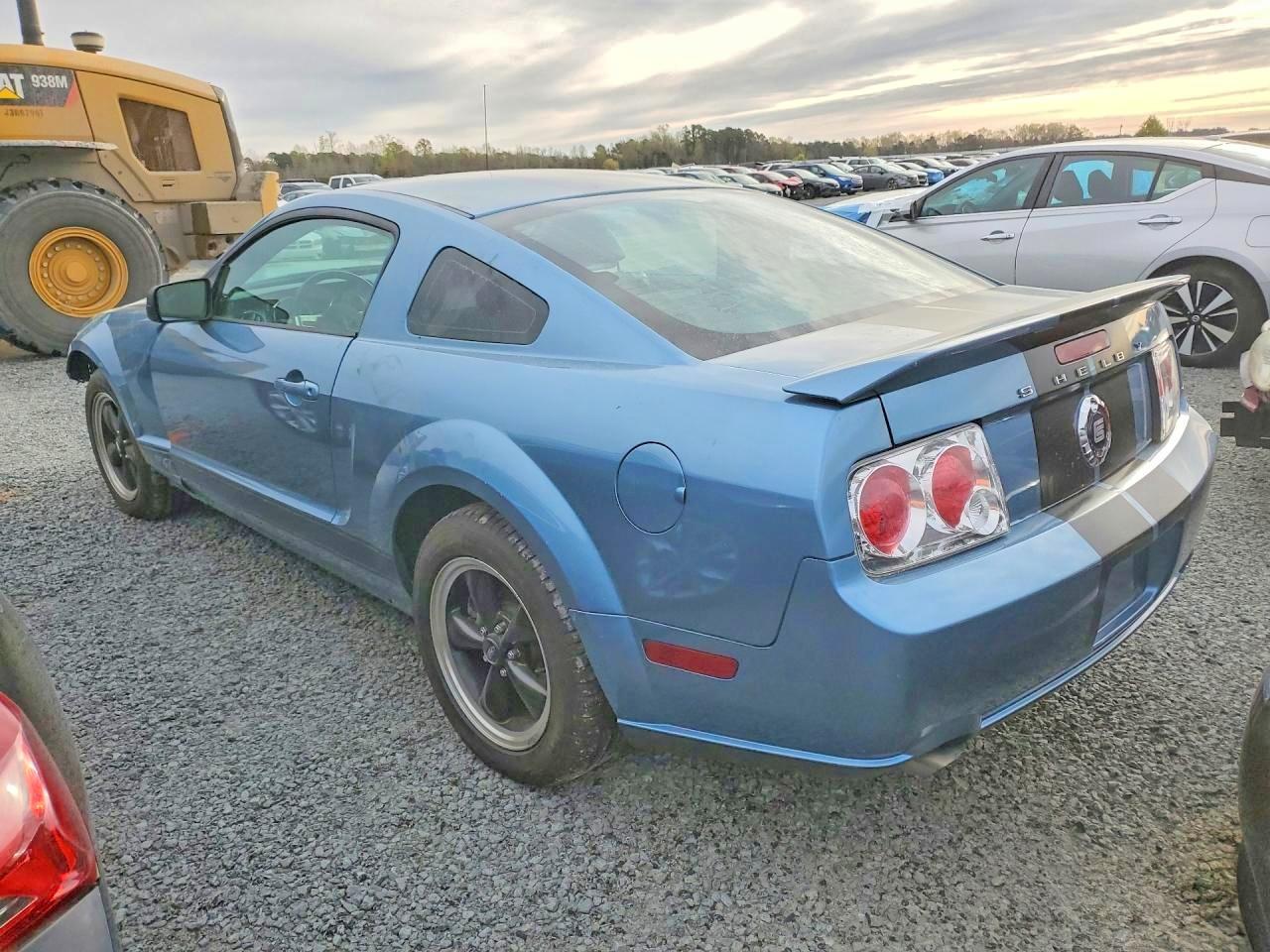2006 Ford Mustang Gt - Фото 2