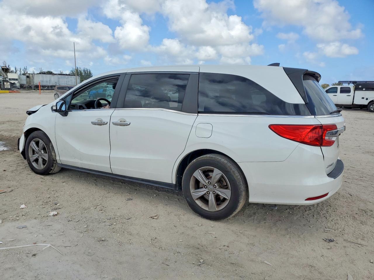 2020 Honda Odyssey Exl - Фото 2