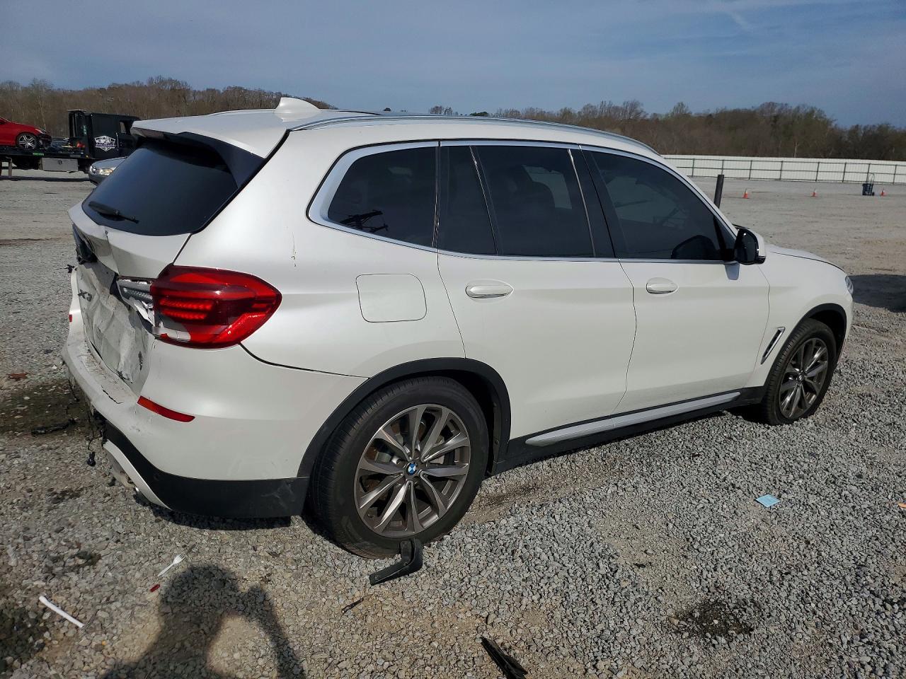 2019 BMW X3 xDrive30I - Фото 3