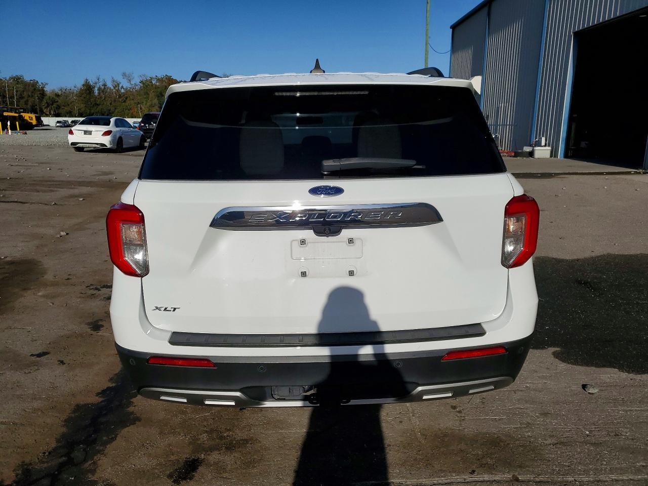2021 Ford Explorer Xlt - Image 6