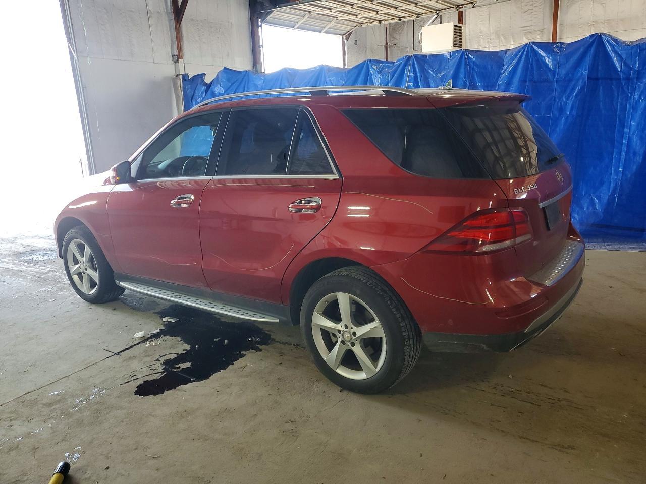 2016 Mercedes-Benz Gle 350 4Matic - Фото 2