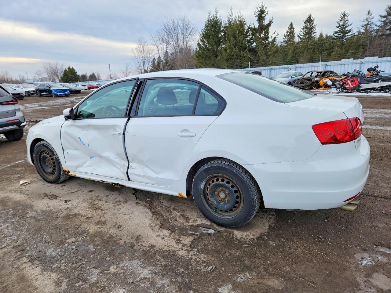 2011 Volkswagen Jetta - Фото 2