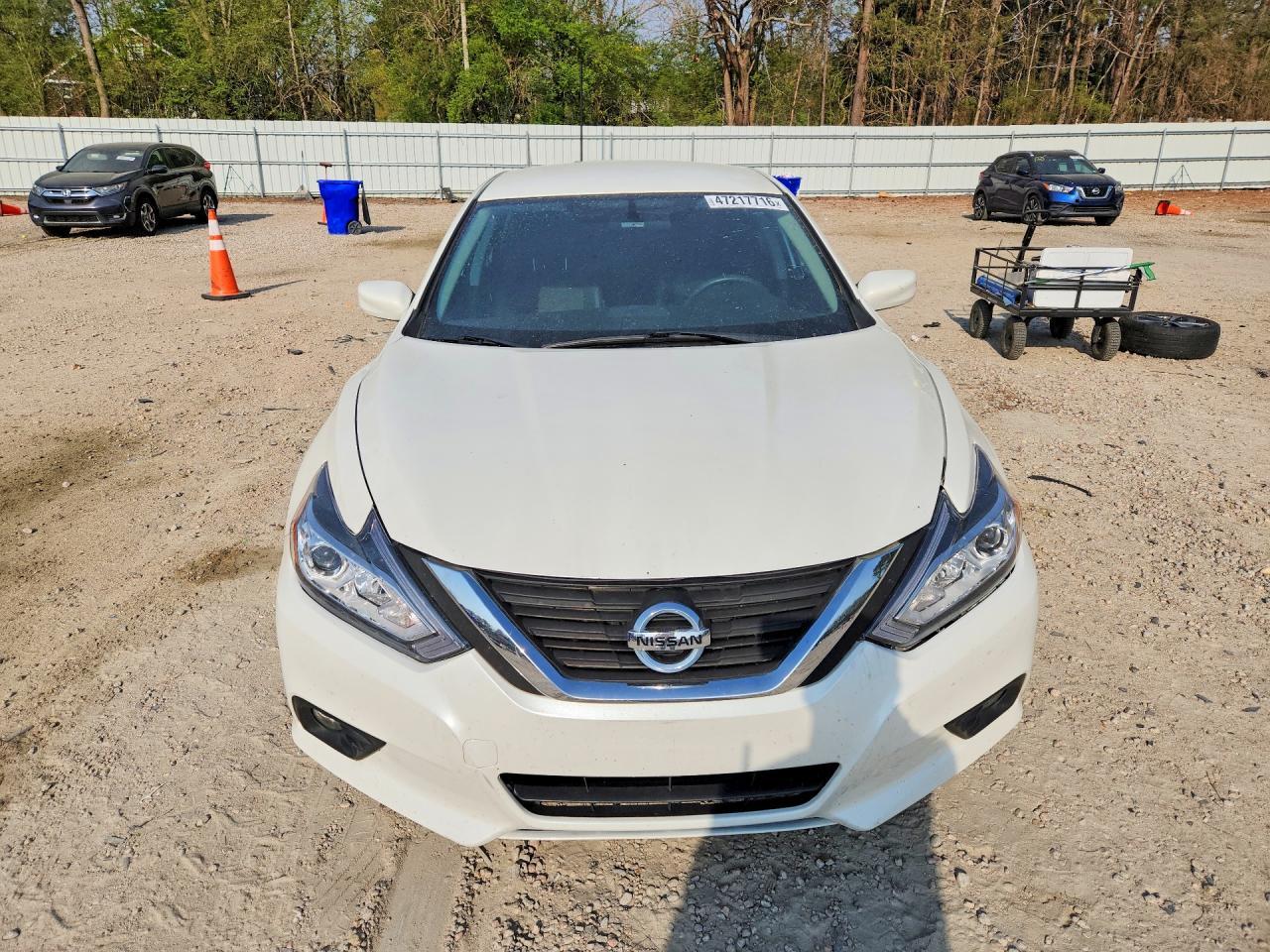 2017 Nissan Altima 2.5 Sr - Image 5