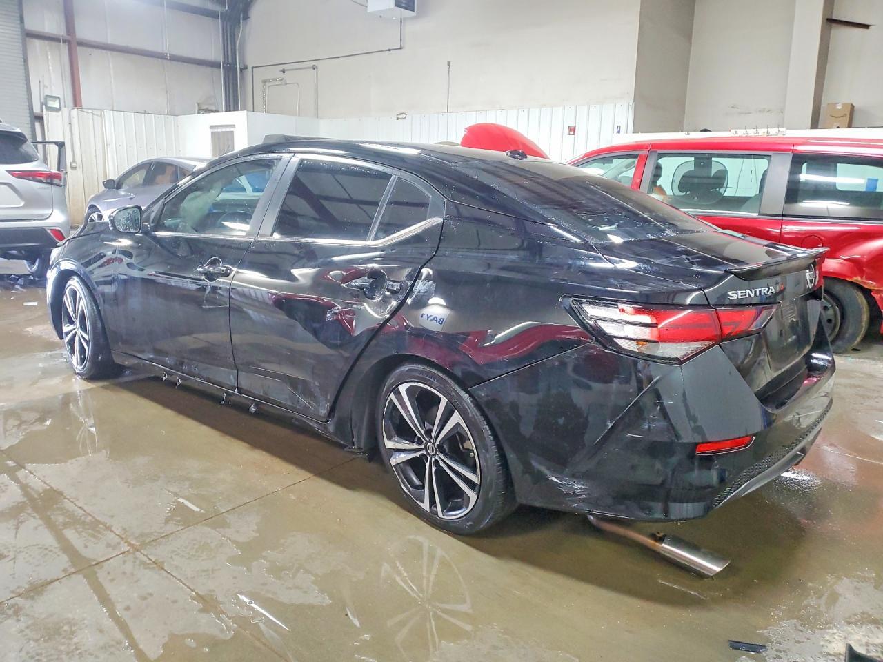 2020 Nissan Sentra Sr - Image 2