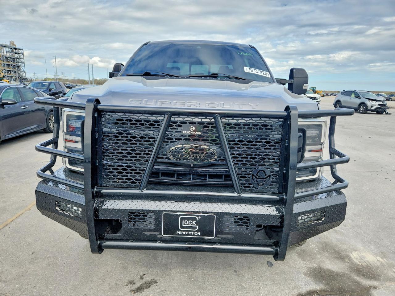 2021 Ford F250 Super Duty - Image 5
