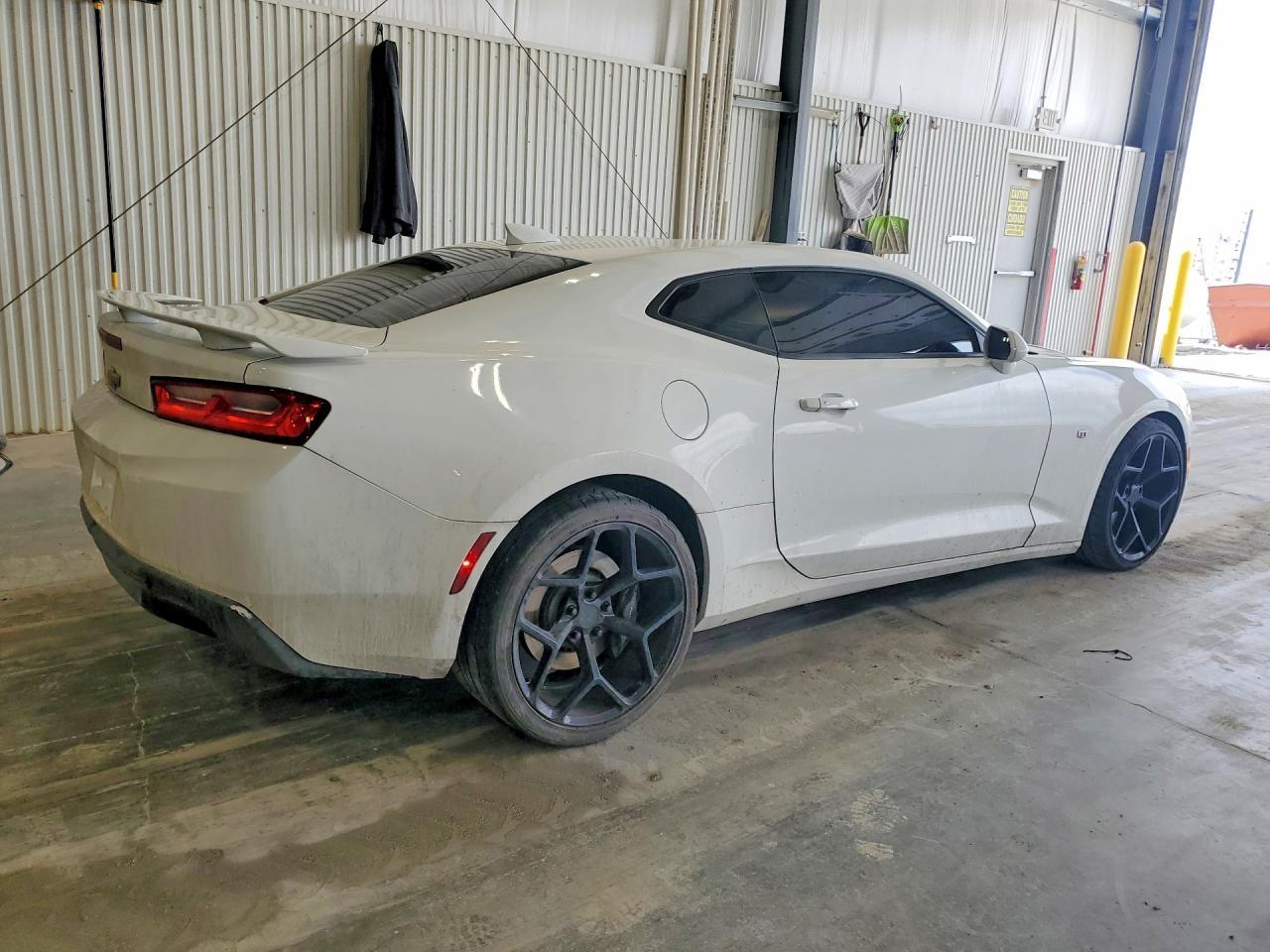 2017 Chevrolet Camaro Ss - Фото 3