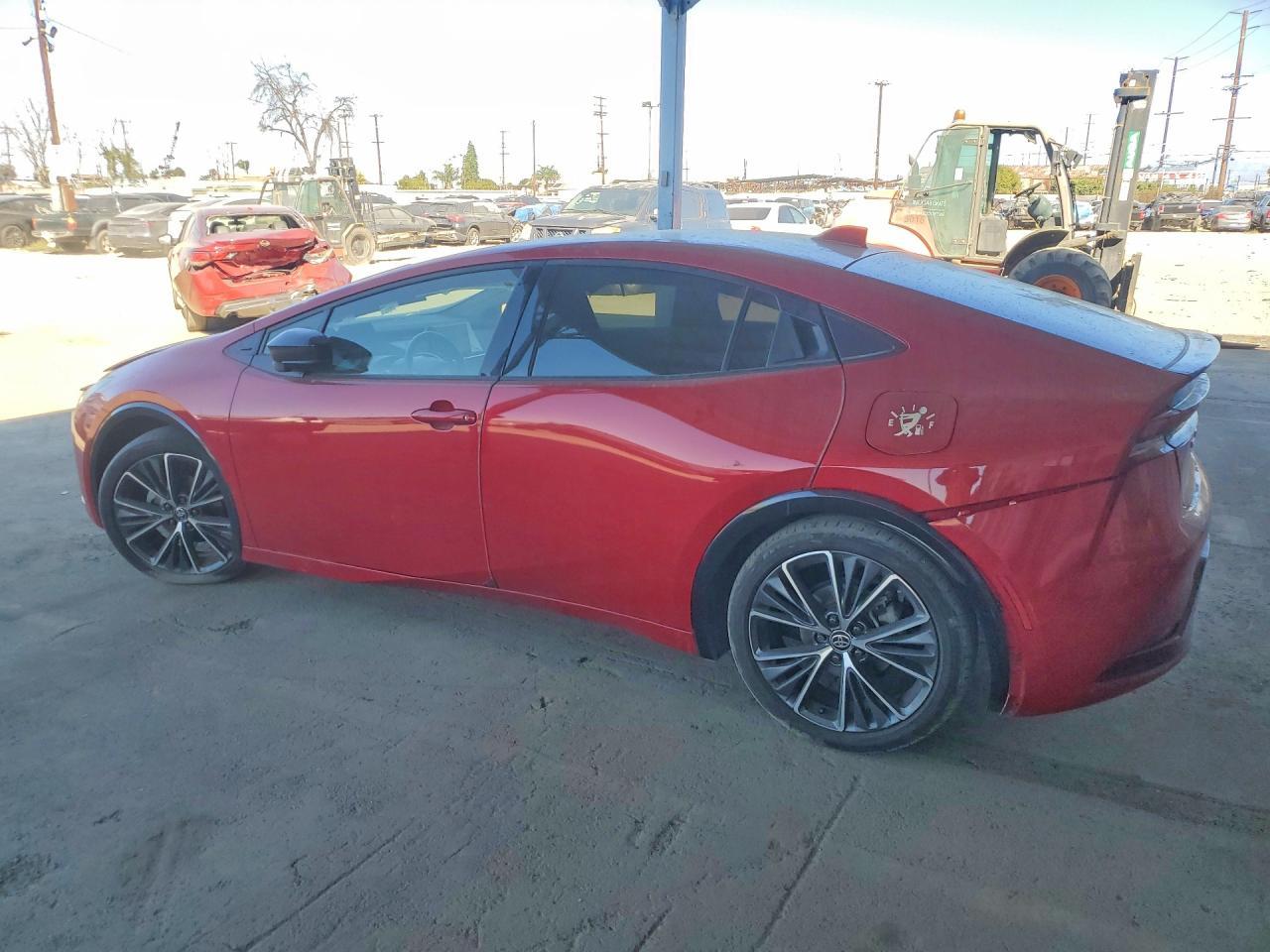 2024 Toyota Prius Xle - Image 2