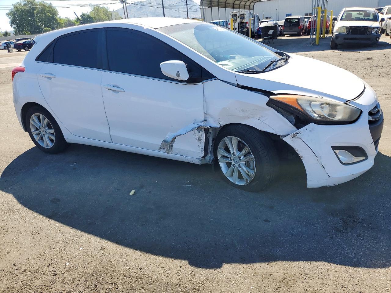 2015 Hyundai Elantra Gt Base - Фото 4
