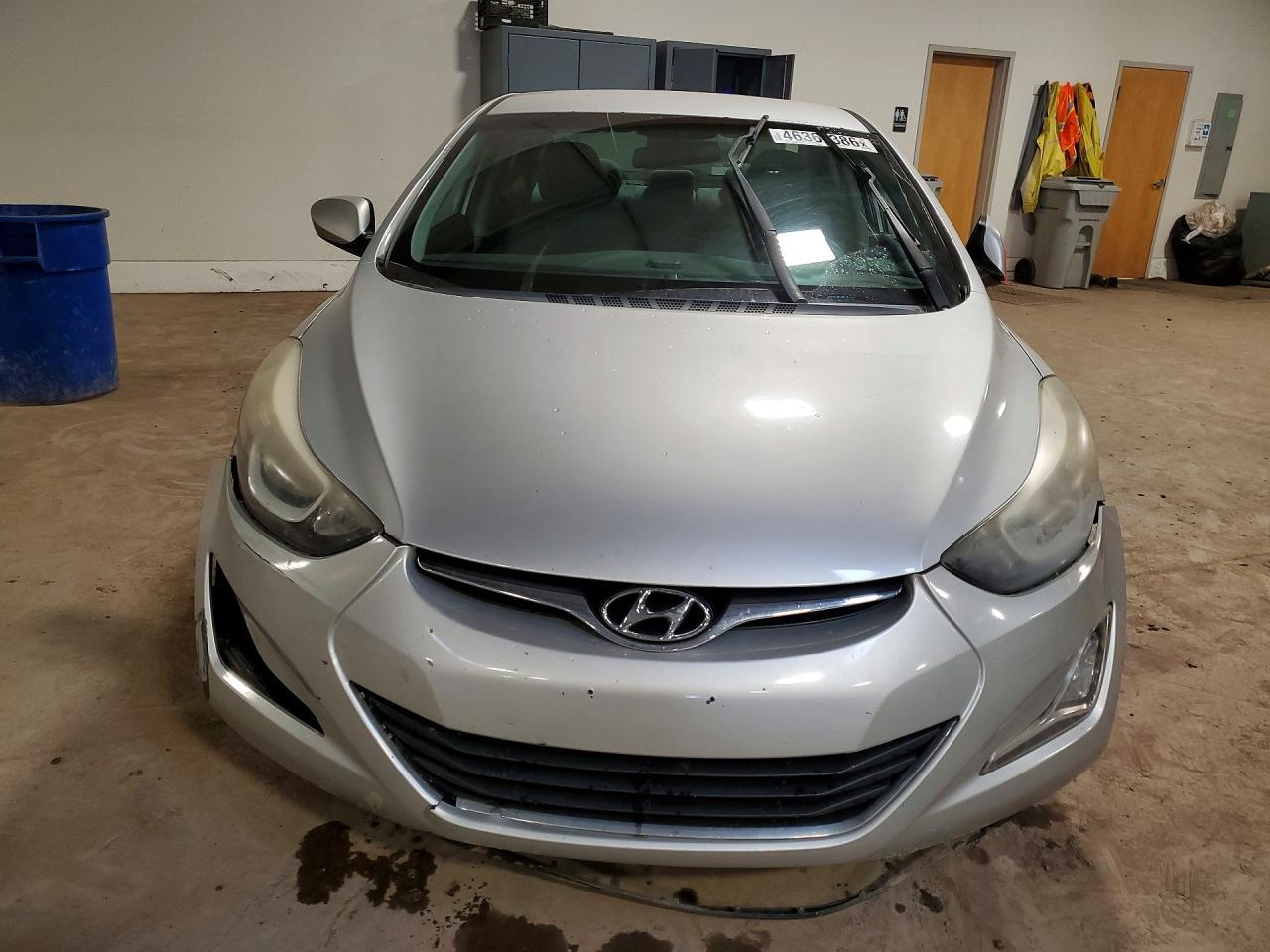 2016 Hyundai Elantra Se - Image 5