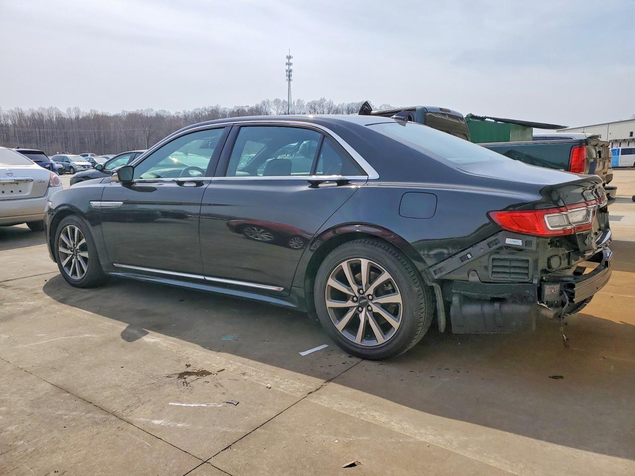 2020 Lincoln Continental - Фото 2