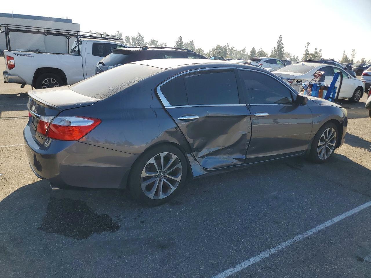 2015 Honda Accord Sport - Фото 3