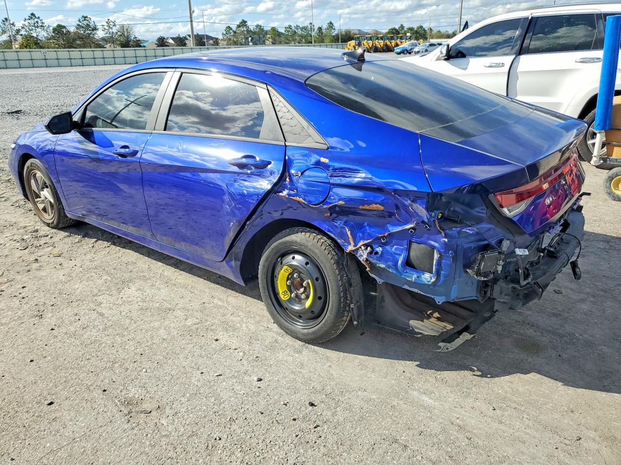 2024 Hyundai Elantra Se - Фото 2