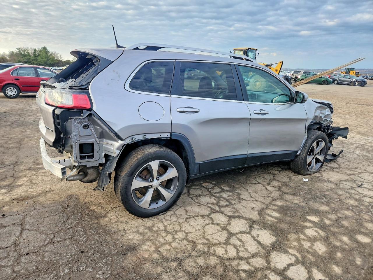 2019 Jeep Cherokee Limited - Фото 3