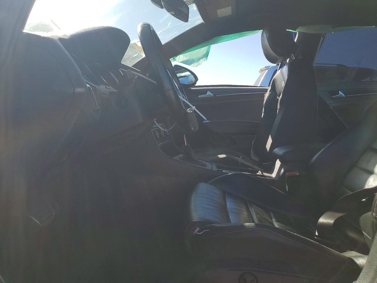 2016 Volkswagen Golf R - Фото 7