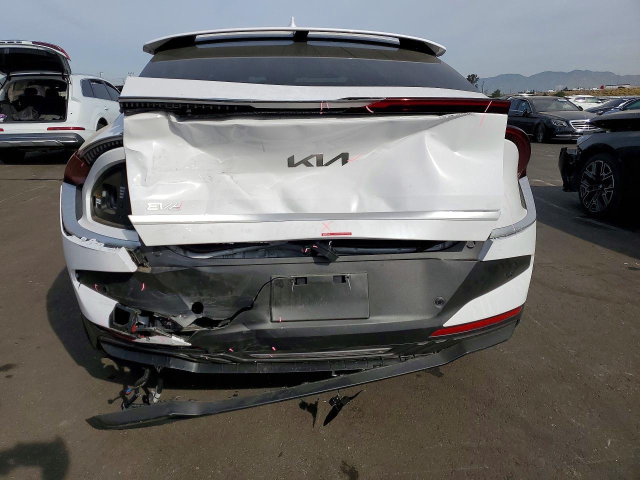 2025 Kia Ev6 Light - Фото 6