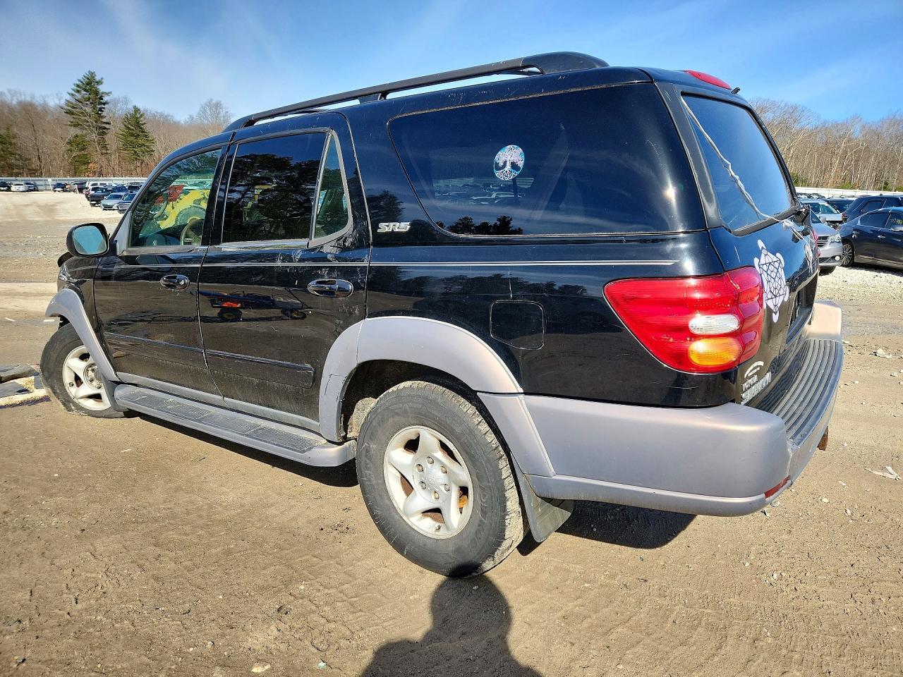 2002 Toyota Sequoia Sr5 - Image 2