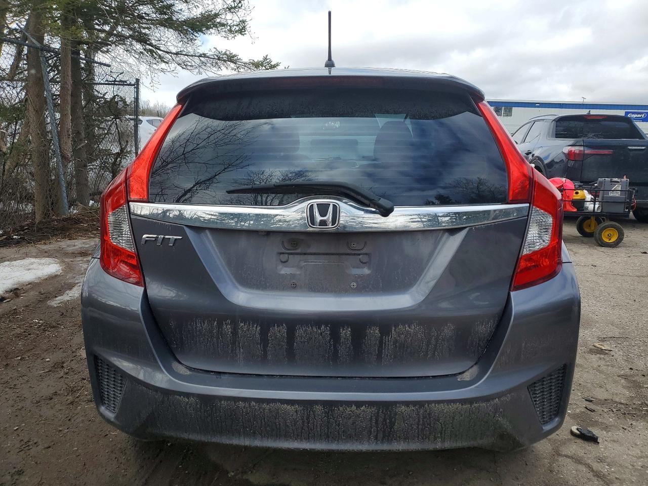 2015 Honda Fit Ex - Image 6