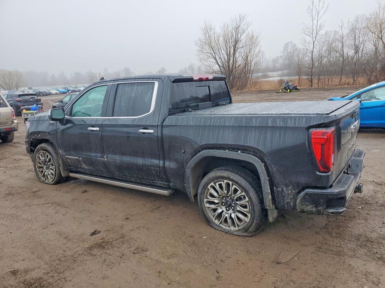 2026 GMC Sierra K1500 Denali Ultimate - Image 2