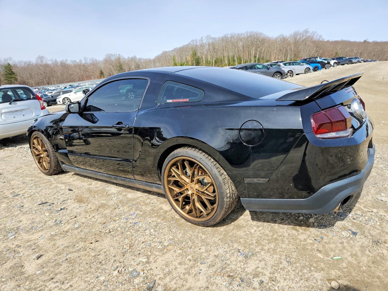 2011 Ford Mustang Gt - Фото 2