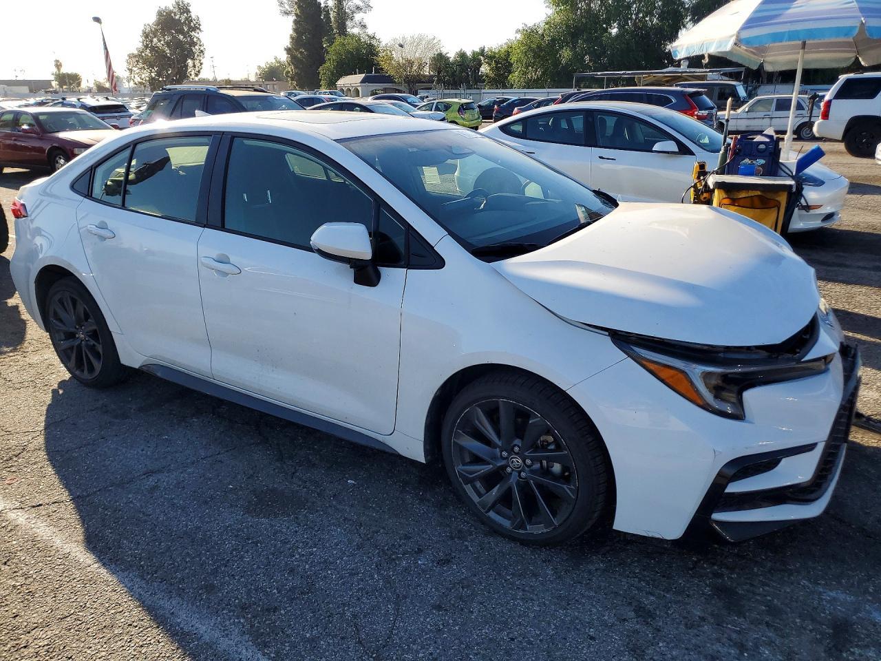 2024 Toyota Corolla Hybrid Se - Фото 4