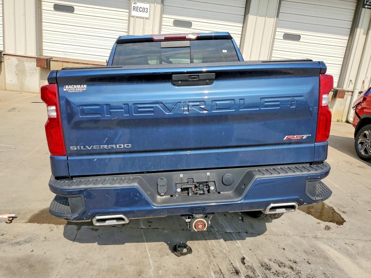 2021 Chevrolet Silverado K1500 Rst - Image 6