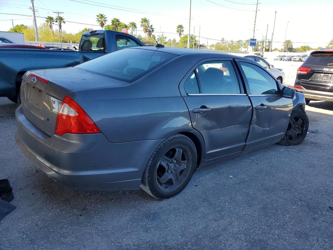 2011 Ford Fusion Se - Image 3