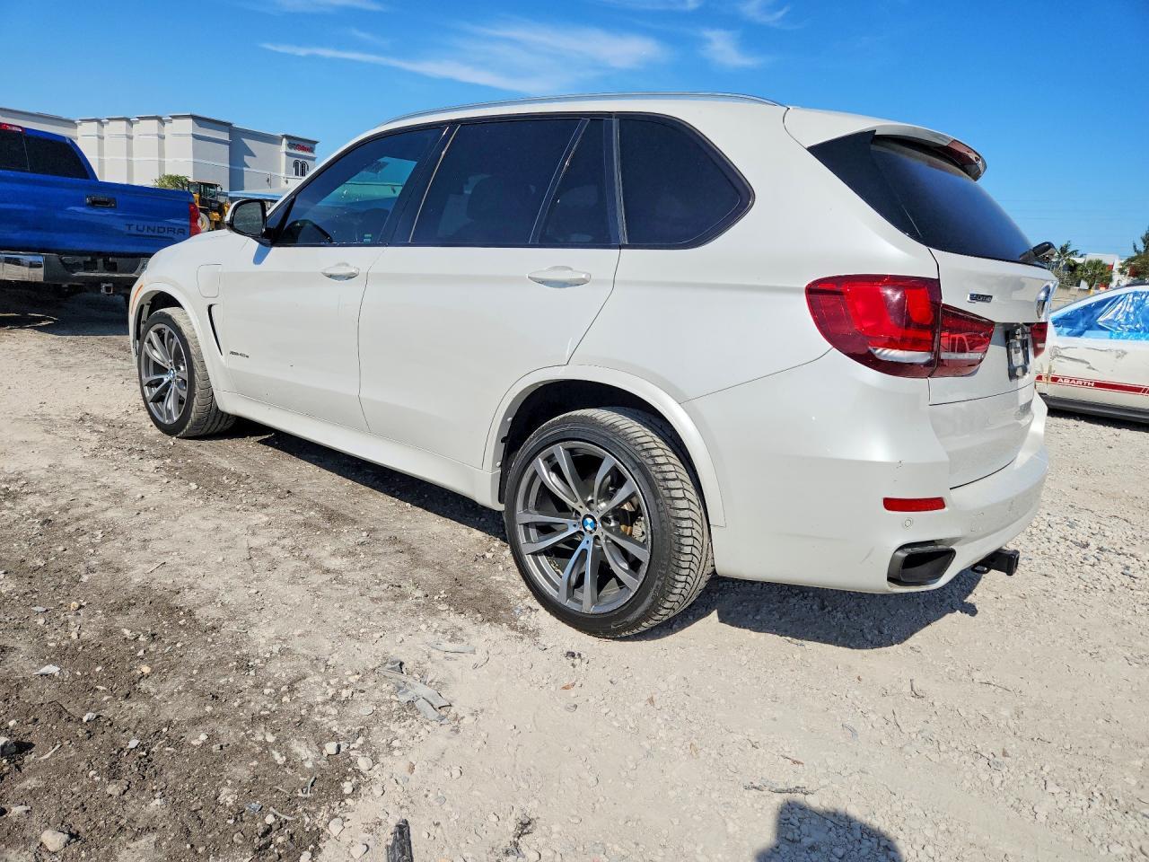 2016 BMW X5 Xdr40E - Фото 2