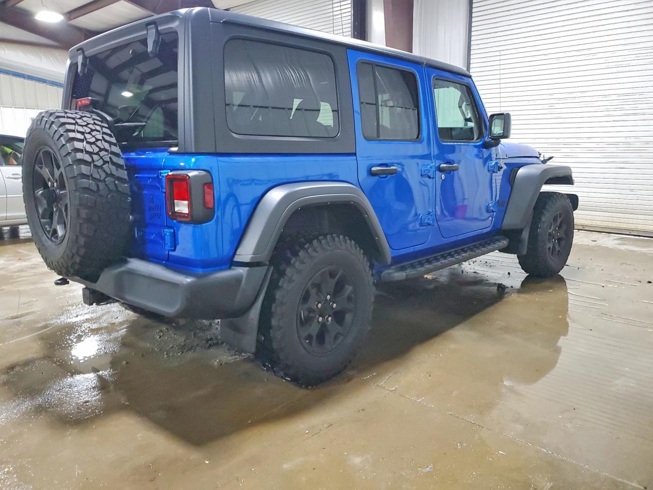 2021 Jeep Wrangler Unlimited Sport - Фото 3
