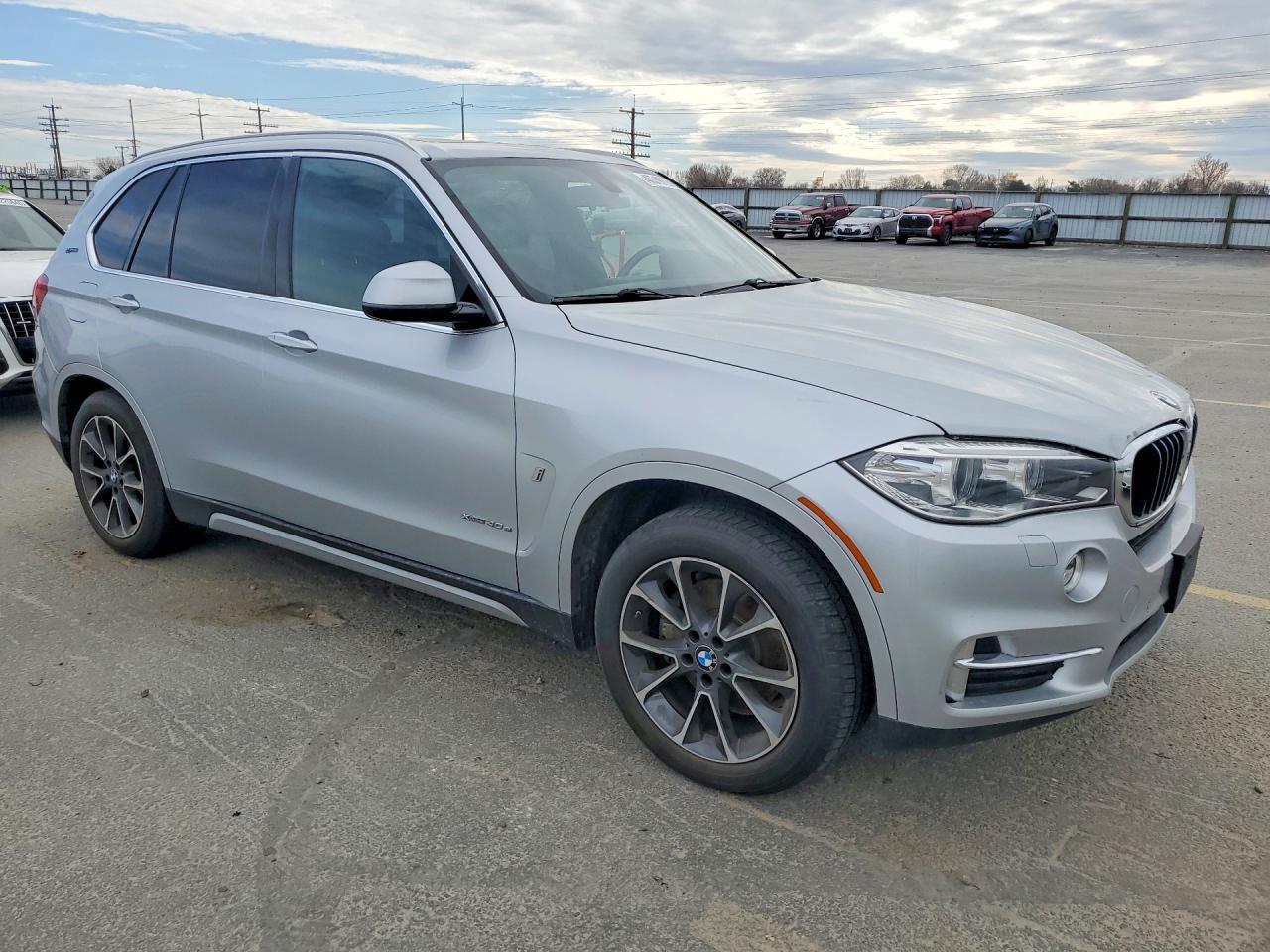 2017 BMW X5 Xdr40E - Фото 4